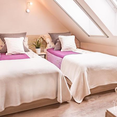 Apartman Na Lipne Frymburk Luaran gambar