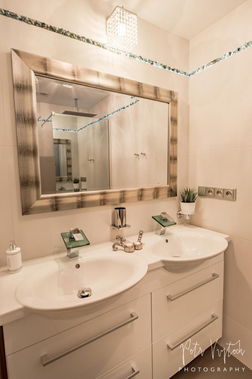 Apartman Na Lipne Frymburk Luaran gambar