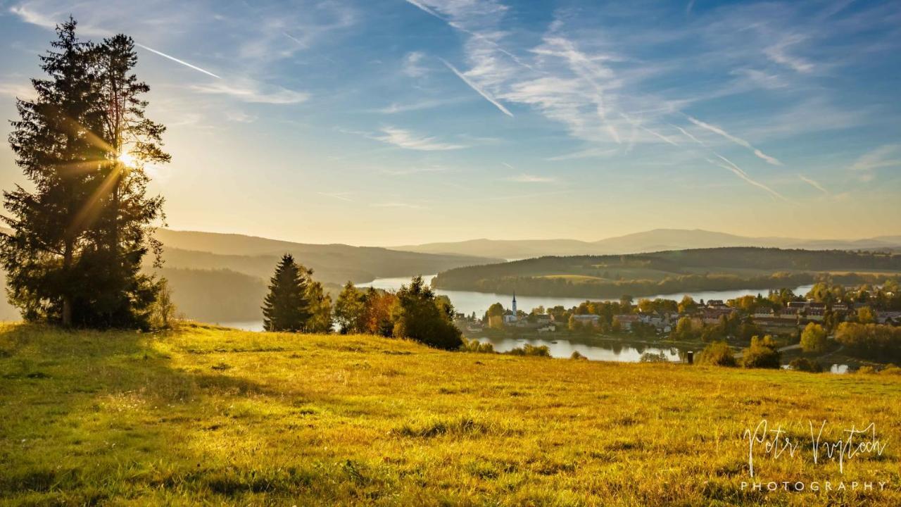 Apartman Na Lipne Frymburk Luaran gambar